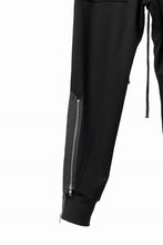 画像をギャラリービューアに読み込む, A.F ARTEFACT ZIPPER CUFF PANTS / COTTON SWEAT (BLACK)