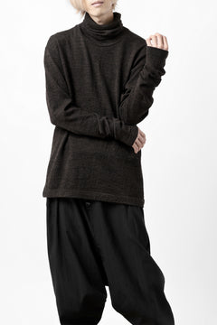 画像をギャラリービューアに読み込む, KLASICA SMOKE SMOOTH TURTLE NECK PULL / JACQUARD KNIT JERSEY (DARK OLIVE)