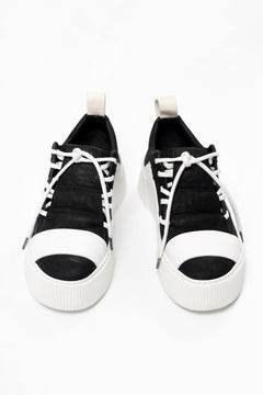 Load image into Gallery viewer, BORIS BIDJAN SABERI HORSE LEATHER LOW CUT SNEAKER / WASHED AND HAND TREATED "BAMBA2.1" (BLACK x LIGHT GREY)