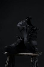 画像をギャラリービューアに読み込む, BORIS BIDJAN SABERI HORSE LEATHER LOW CUT SNEAKER / WASHED AND HAND TREATED "BAMBA2.1" (BLACK)