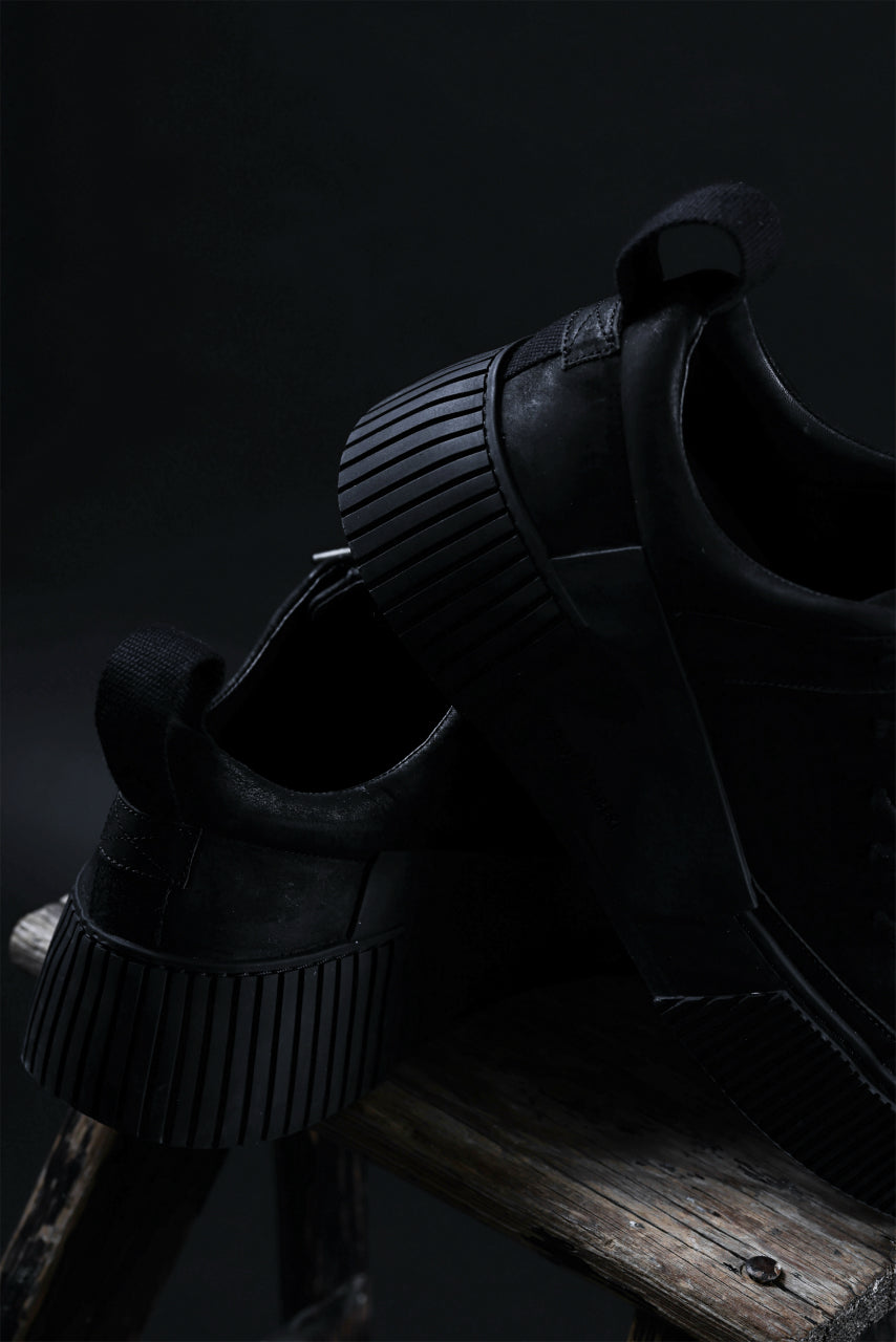 画像をギャラリービューアに読み込む, BORIS BIDJAN SABERI HORSE LEATHER LOW CUT SNEAKER / WASHED AND HAND TREATED "BAMBA2.1" (BLACK)