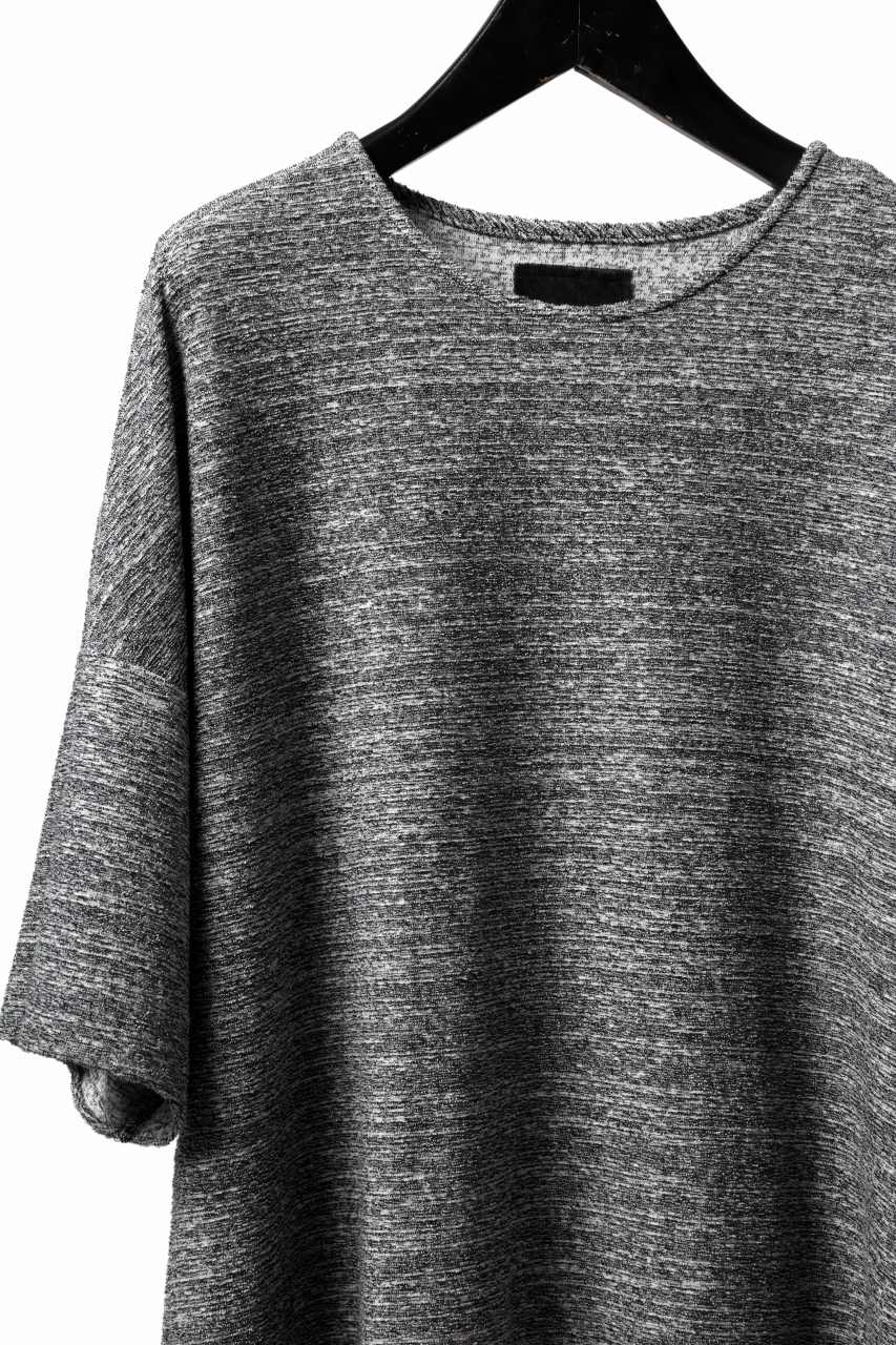 Load image into Gallery viewer, ISAMU KATAYAMA BACKLASH RANDOM PILE FABRIC SHORT SLEEVE CUT & SEWN (GREY)