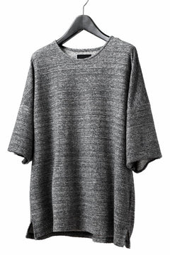Load image into Gallery viewer, ISAMU KATAYAMA BACKLASH RANDOM PILE FABRIC SHORT SLEEVE CUT & SEWN (GREY)
