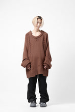 画像をギャラリービューアに読み込む, A.F ARTEFACT LOWGAUGE CABLE KNIT PULLOVER IRREGULAR-HEM (BROWN)