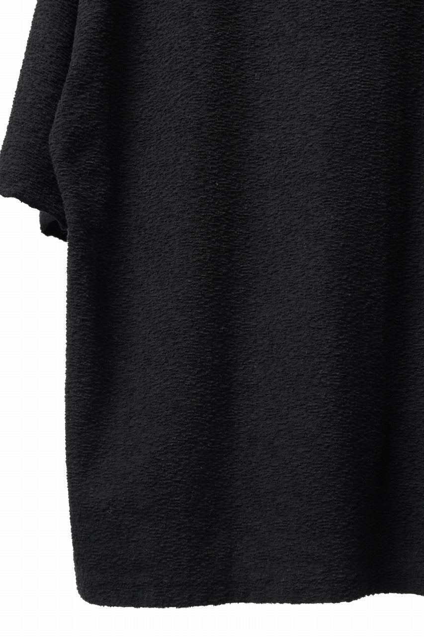 Load image into Gallery viewer, ISAMU KATAYAMA BACKLASH RANDOM PILE FABRIC SHORT SLEEVE CUT & SEWN (BLACK)