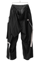 Load image into Gallery viewer, Y's BANG ON! No.125 ANCIENT TRIBE TAPE-STITCH FLUTTER PANTS (BLACK)