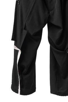 Load image into Gallery viewer, Y's BANG ON! No.125 ANCIENT TRIBE TAPE-STITCH FLUTTER PANTS (BLACK)