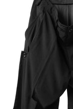 Load image into Gallery viewer, Y's BANG ON! No.125 ANCIENT TRIBE TAPE-STITCH FLUTTER PANTS (BLACK)