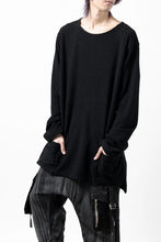 Load image into Gallery viewer, ISAMU KATAYAMA BACKLASH RANDOM PILE FABRIC LONG SLEEVE CUT & SEWN (BLACK)