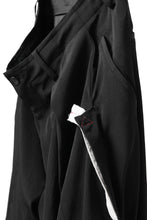 Load image into Gallery viewer, Y's BANG ON! No.125 ANCIENT TRIBE TAPE-STITCH FLUTTER PANTS (BLACK)