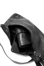 画像をギャラリービューアに読み込む, PAL OFFNER BELT BAG / CALF LEATHER (BLACK)