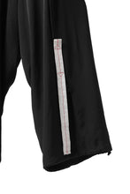 Load image into Gallery viewer, Y's BANG ON! No.125 ANCIENT TRIBE TAPE-STITCH FLUTTER PANTS (BLACK)