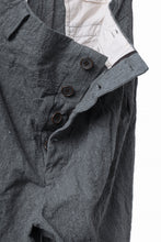 画像をギャラリービューアに読み込む, YUTA MATSUOKA tuck darts pants / washed chambray (dark gray)