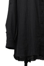 画像をギャラリービューアに読み込む, Aleksandr Manamis Tuck-Up Sleeve Shirt / CHECK & STRIPE (BLACK)