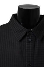 画像をギャラリービューアに読み込む, Aleksandr Manamis Tuck-Up Sleeve Shirt / CHECK & STRIPE (BLACK)