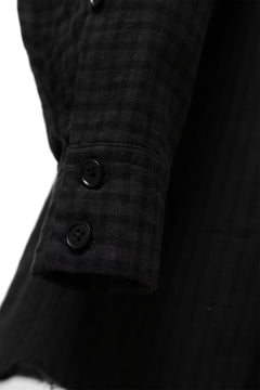画像をギャラリービューアに読み込む, Aleksandr Manamis Tuck-Up Sleeve Shirt / CHECK & STRIPE (BLACK)