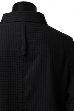 画像をギャラリービューアに読み込む, Aleksandr Manamis Tuck-Up Sleeve Shirt / CHECK & STRIPE (BLACK)