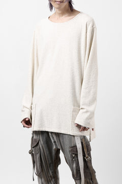 Load image into Gallery viewer, ISAMU KATAYAMA BACKLASH RANDOM PILE FABRIC LONG SLEEVE CUT & SEWN (BEIGE)