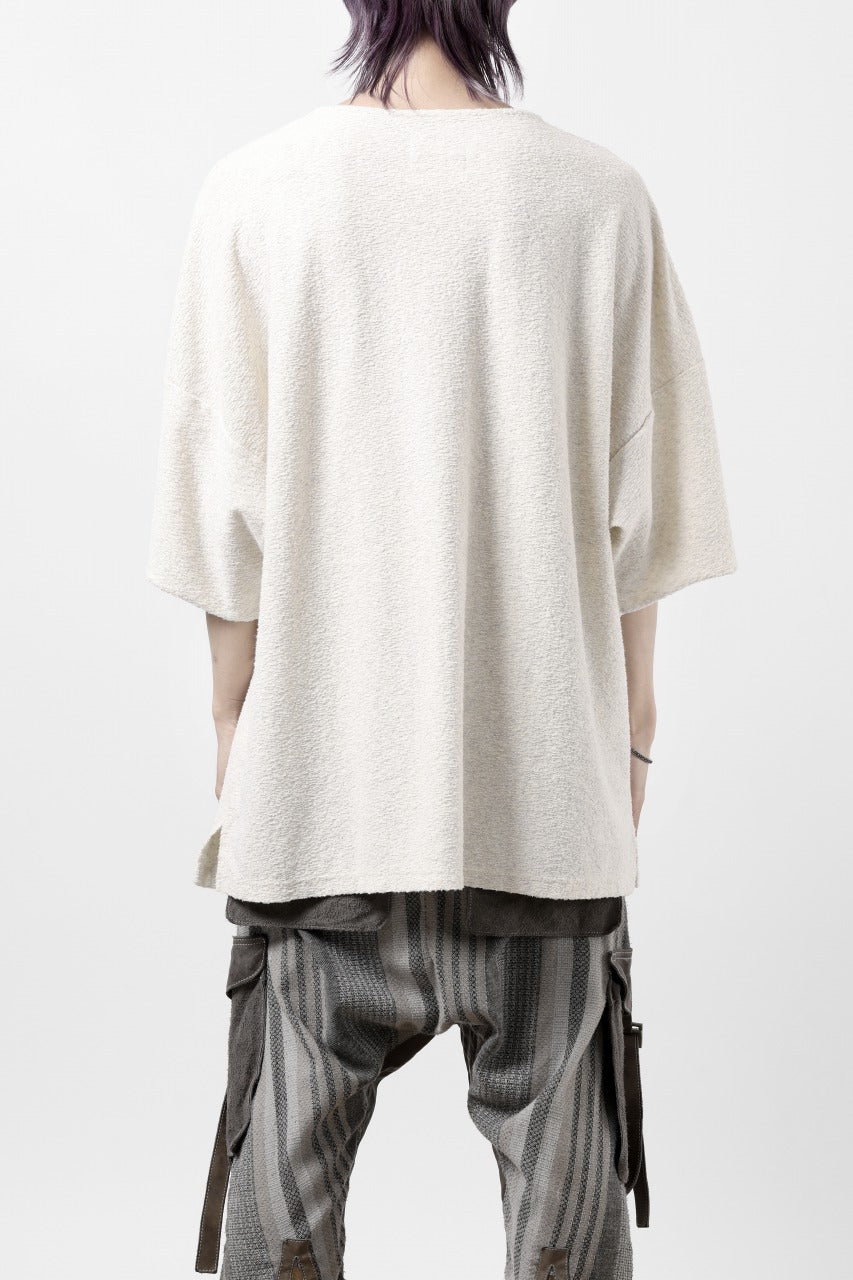 Load image into Gallery viewer, ISAMU KATAYAMA BACKLASH RANDOM PILE FABRIC SHORT SLEEVE CUT & SEWN (BEIGE)