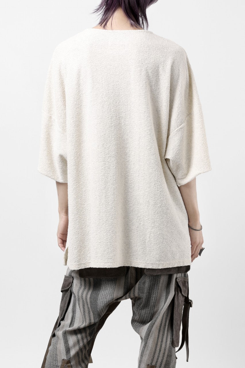 Load image into Gallery viewer, ISAMU KATAYAMA BACKLASH RANDOM PILE FABRIC SHORT SLEEVE CUT & SEWN (BEIGE)