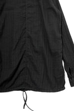 Load image into Gallery viewer, daub STRIPE LONG SHIRT / DYED SOFT TWILL (BLACK)