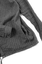 Load image into Gallery viewer, daub STRIPE LONG SHIRT / COLD DYED SOFT TWILL (GREY)