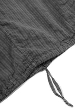Load image into Gallery viewer, daub STRIPE LONG SHIRT / COLD DYED SOFT TWILL (GREY)