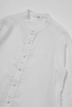 Load image into Gallery viewer, daub STRIPE LONG SHIRT / WASHED SOFT TWILL (WHITE)