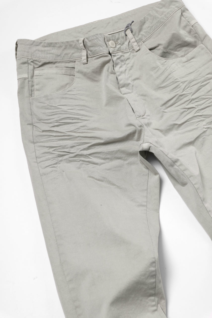 Load image into Gallery viewer, daub ERGONOMIC SKINNY PANTS / DYED STRETCH LIGHT COTTON (SAND)