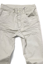 Load image into Gallery viewer, daub ERGONOMIC SKINNY PANTS / DYED STRETCH LIGHT COTTON (SAND)