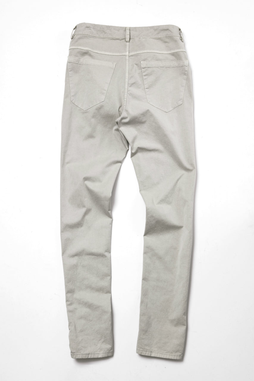Load image into Gallery viewer, daub ERGONOMIC SKINNY PANTS / DYED STRETCH LIGHT COTTON (SAND)