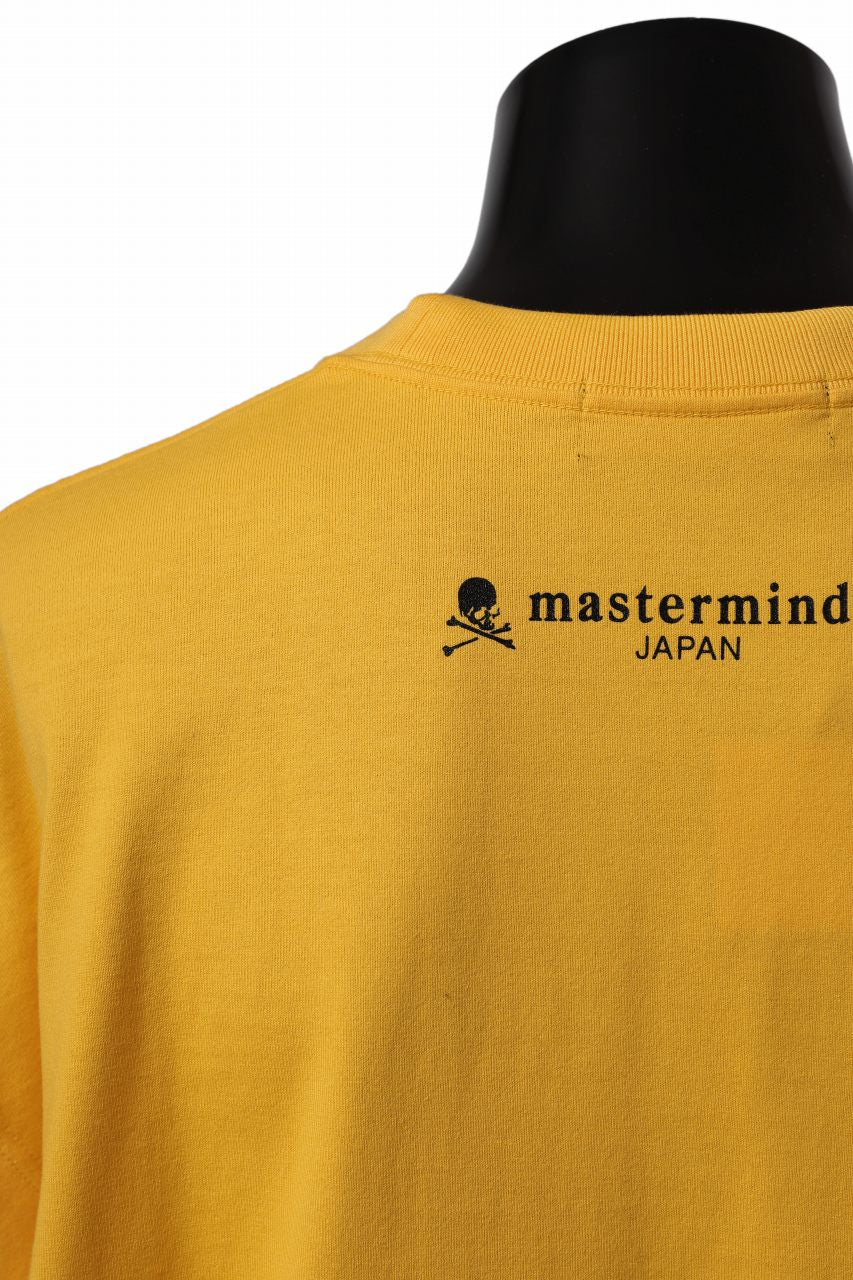 Load image into Gallery viewer, mastermind JAPAN FACE LOGO TEE / BOXY FIT (YELLOW)