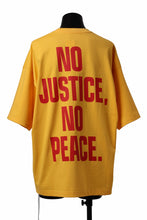 Load image into Gallery viewer, mastermind WORLD JUSTICE TEE / BOXY FIT (YELLOW)