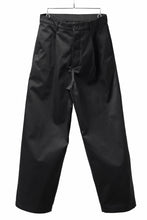 画像をギャラリービューアに読み込む, ISAMU KATAYAMA BACKLASH TUCK WIDE PANTS / HIGH DENSITY CHINO CLOTH (BLACK)