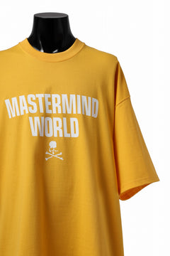 Load image into Gallery viewer, mastermind WORLD JUSTICE TEE / BOXY FIT (YELLOW)