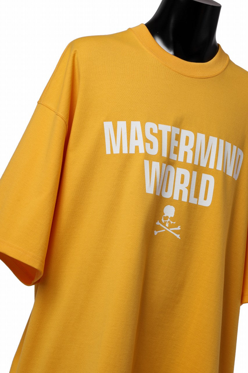 Load image into Gallery viewer, mastermind WORLD JUSTICE TEE / BOXY FIT (YELLOW)