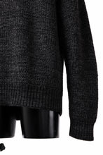 Load image into Gallery viewer, CAPERTICA HEAVY KNIT SWEATER TOP / BABY ALPACA (MIX BLACK)