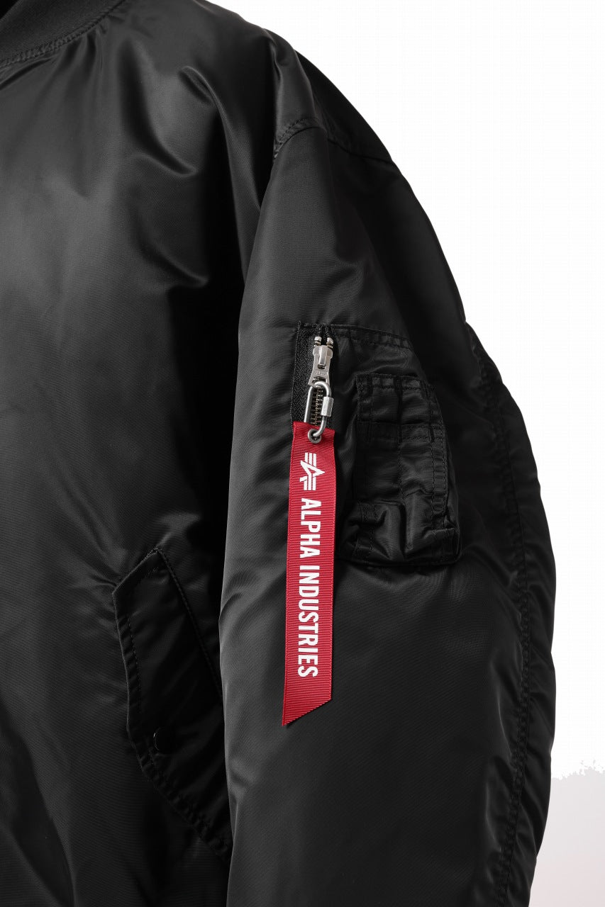 画像をギャラリービューアに読み込む, mastermind WORLD x ALPHA INDUSTRIES RIVERSIBLE MA-1 JACKET - CRAZY PANELED (BLACK)