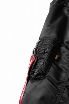 画像をギャラリービューアに読み込む, mastermind WORLD x ALPHA INDUSTRIES RIVERSIBLE MA-1 JACKET - CRAZY PANELED (BLACK)