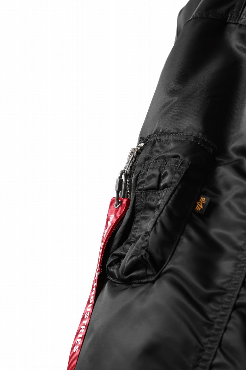 画像をギャラリービューアに読み込む, mastermind WORLD x ALPHA INDUSTRIES RIVERSIBLE MA-1 JACKET - CRAZY PANELED (BLACK)