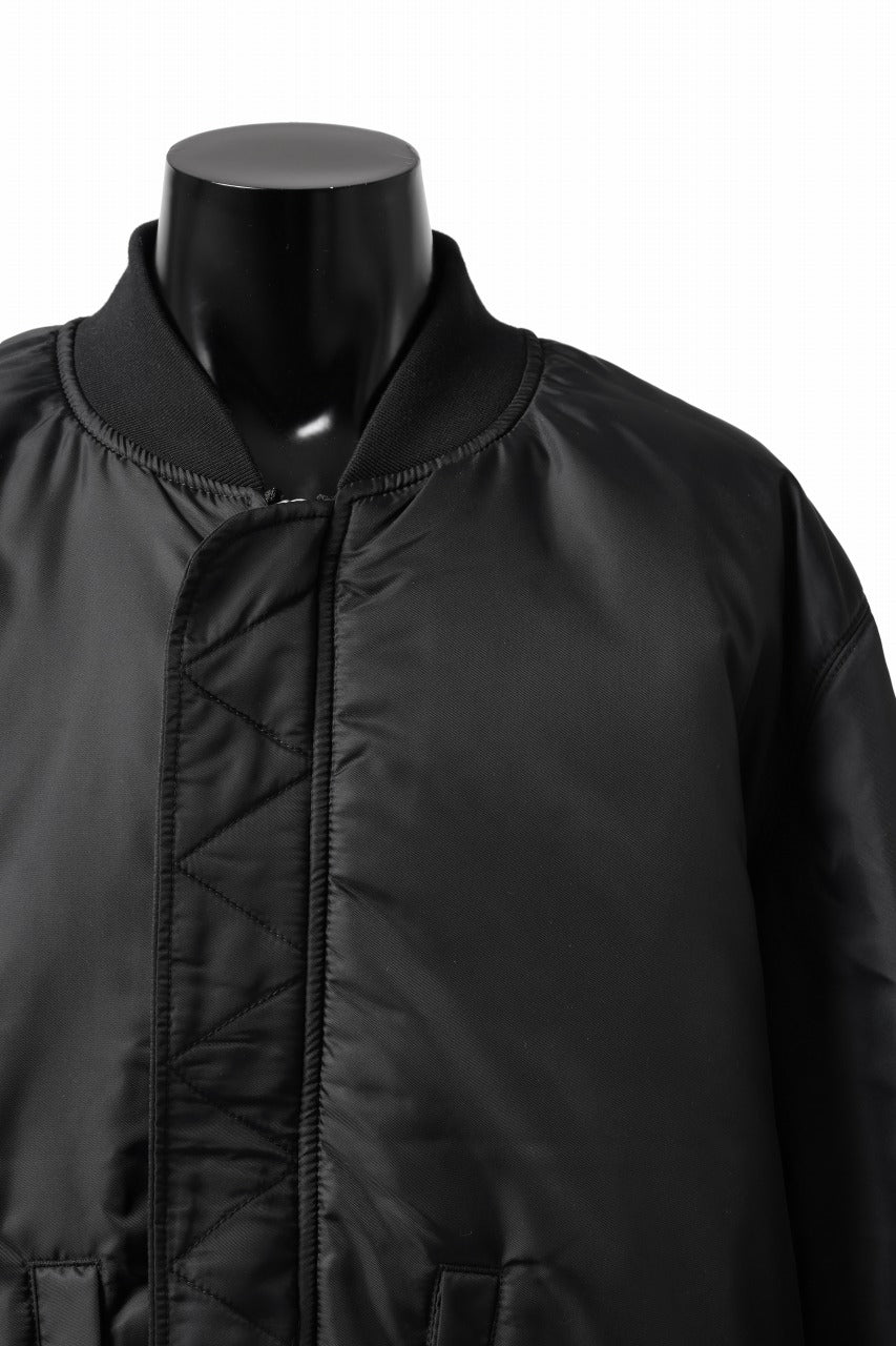 画像をギャラリービューアに読み込む, mastermind WORLD x ALPHA INDUSTRIES RIVERSIBLE MA-1 JACKET - CRAZY PANELED (BLACK)