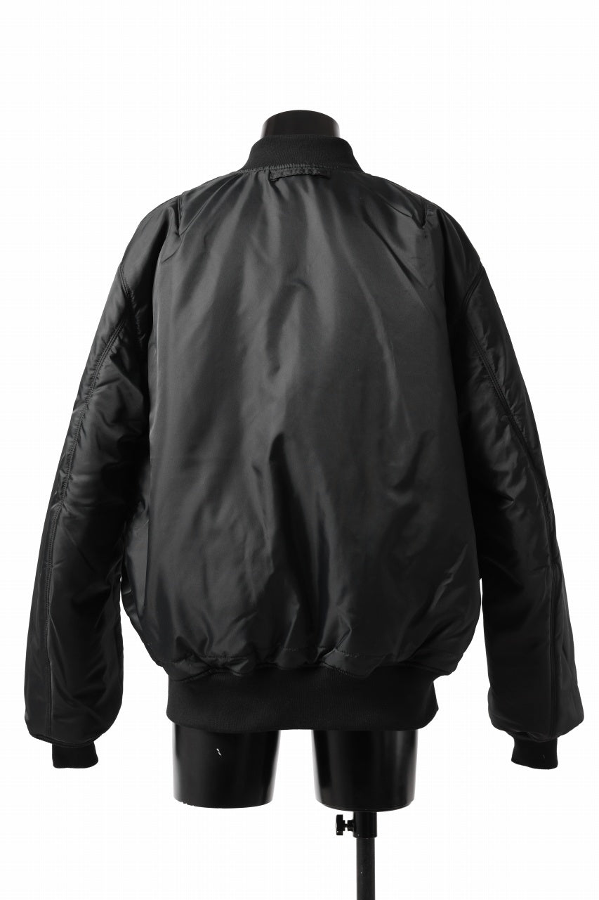 画像をギャラリービューアに読み込む, mastermind WORLD x ALPHA INDUSTRIES RIVERSIBLE MA-1 JACKET - CRAZY PANELED (BLACK)