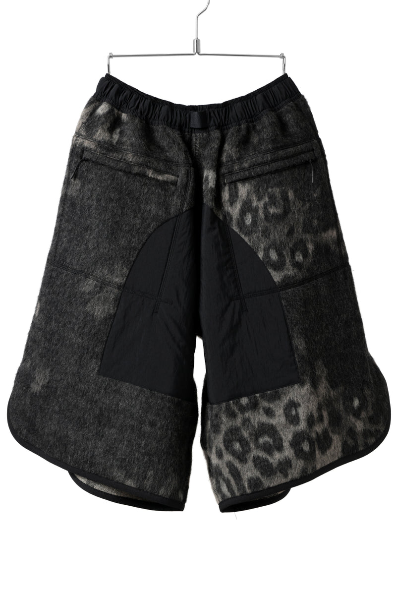 Y-3 Yohji Yamamoto LEOPARD WIDEGAME SHORTS / MIX WOOL MOHAIR (MULTI)の商品ページ  | ワイスリー ヨージヤマモトの公式通販 - LOOM OSAKA