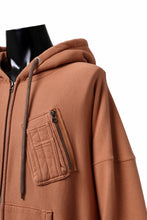 画像をギャラリービューアに読み込む, FACETASM CHEST-POCKET ZIP HOODIE (BROWN)