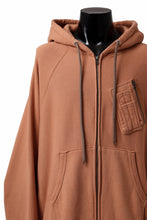 画像をギャラリービューアに読み込む, FACETASM CHEST-POCKET ZIP HOODIE (BROWN)
