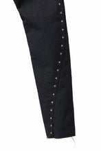 画像をギャラリービューアに読み込む, m.a+ 3 pocket silver cross studds tight pants / P1CM/S/CM4 (BLACK)