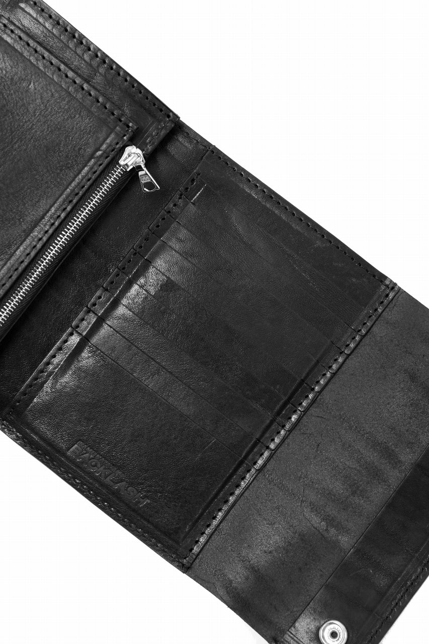 Load image into Gallery viewer, ISAMU KATAYAMA BACKLASH TRI-FOLD SHORT WALLET / ITALY DOUBLE SHOULDER (BLACK)