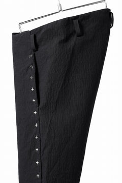 画像をギャラリービューアに読み込む, m.a+ 3 pocket silver cross studds tight pants / P1CM/S/CM4 (BLACK)