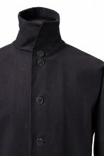 Load image into Gallery viewer, m.a+ diagonal pocket medium fit coat / C256/CE6 (BLACK)