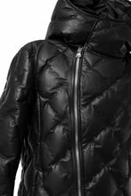 画像をギャラリービューアに読み込む, ISAMU KATAYAMA BACKLASH HOODED DOWN JACKET / LUXURY STEER + POLISH WHITE GOOSE (BLACK)